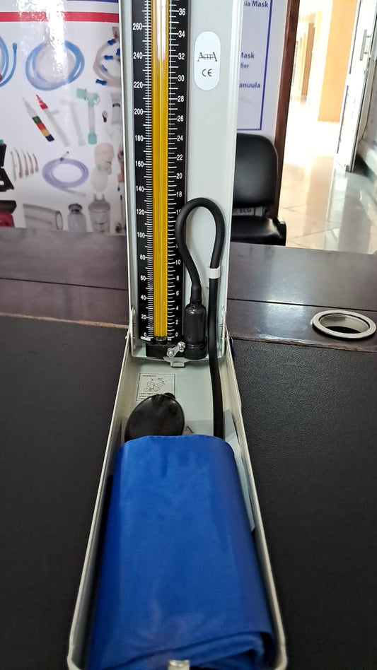 Manual Mercurial Blood Pressure Machine